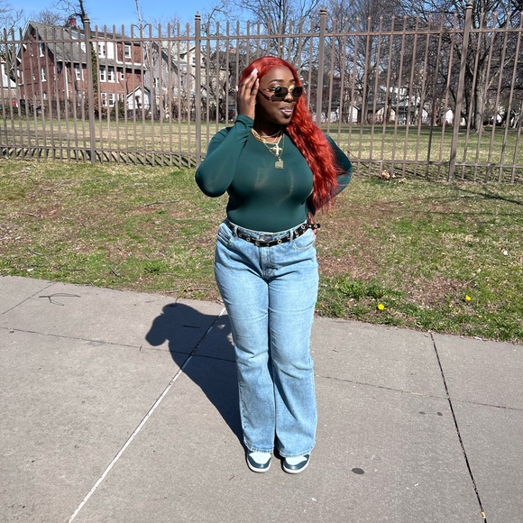 Meet your Posher, Chynna - Picture 3 of 8